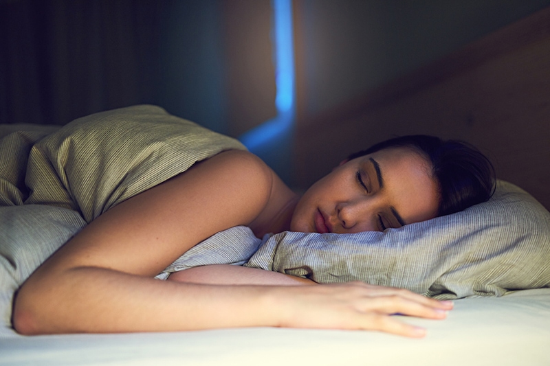 3 Health Benefits for Using Your AC While Sleeping